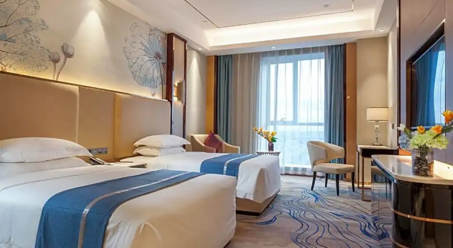 Четырёхместный номер Superior Ramada by Wyndham Changsha South Bus Station