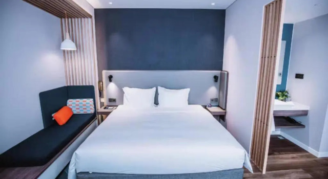 Двухместный номер Standard Holiday Inn Express Ningbo Fenghua by IHG
