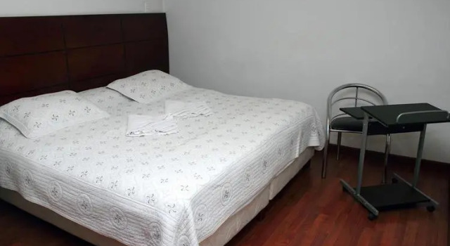 Hotel Bulevar Plaza, Забронировать Отель Teusaquillo Богота, рядом с CORFERIAS Bogota Convention Center