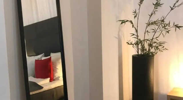 BARONHAUS Aparthotel & Suites