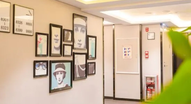 华宜酒店昌岗会展中心店-交易会免费穿梭巴士, Rezervasyon Otel Guangdong otoparklı oteller, Otopark