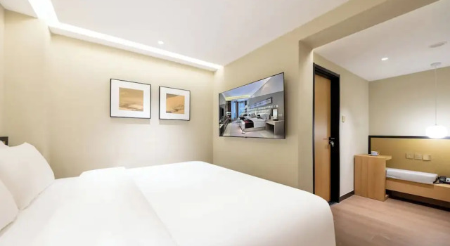 Двухместный номер Economy Small Beijing Aaliyah Wang Fu Jing Forbodden City Boutique Hotel