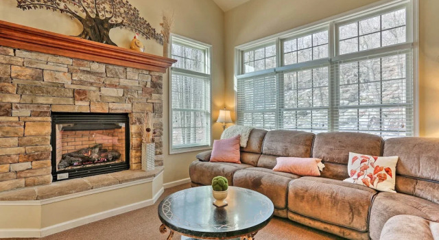 Апартаменты Townhome w/ Grill < 1 Mi to Big Boulder Mountain