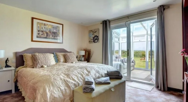 Holiday Home Cindy, Забронировать Отель Бизнес-отели Англии, 4* 5*