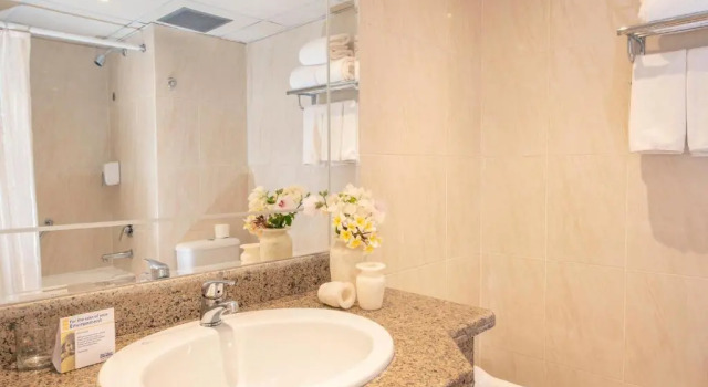 Трёхместный номер Comfort Three Corners Happy Life Beach Resort