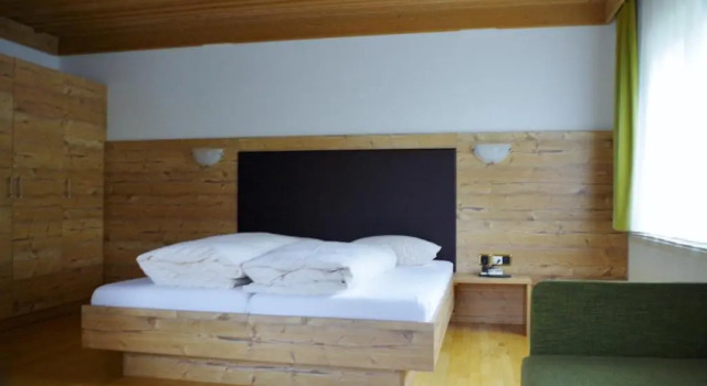 Трёхместный номер Standard Hotel Edi