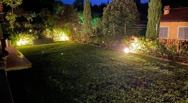 La casetta nel giardino, Забронировать Отель Отели Четона с бассейном, Бассейн