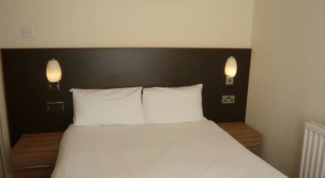 Dutchman Hotel, Забронировать Отель Отели Англии с завтраком, Завтраки