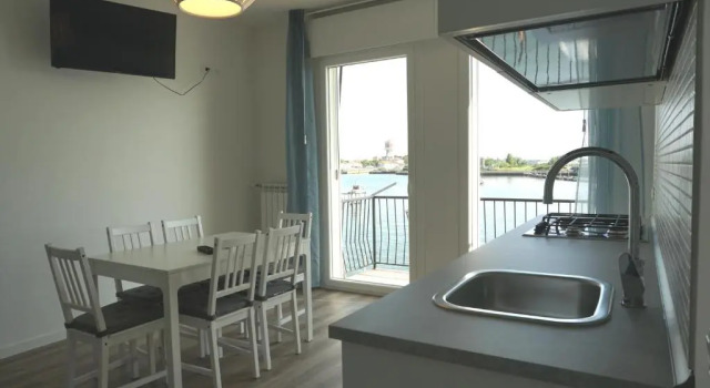 Holiday House, Varaa Hotelli Hotellit Chioggia pysäköinnillä, Pysäköinti
