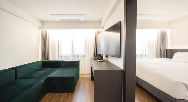 Люкс Moyen Hotel