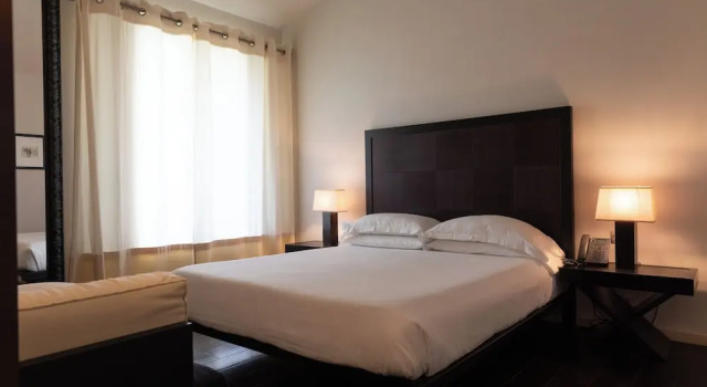 Двухместный номер Comfort Hotel Carducci 76