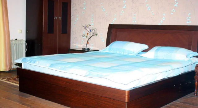 Полулюкс Christy Hotel