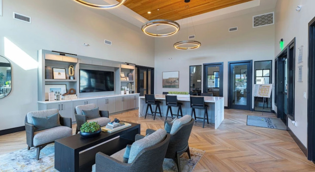 Summerwell by Avantstay - Entire Building, One 4BR Two 2BR Spaces, 22 Guests, Resort Pool and Fitness Center in Indio, Buchen Sie Resort La Quinta 