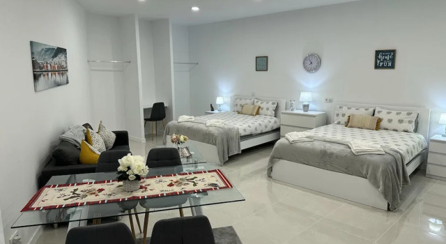 Студия Luxurious Spacious Studio Retreat Close to Funchal