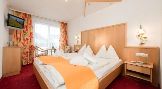 Двухместный номер Standard с балконом Hotel Tannenberg