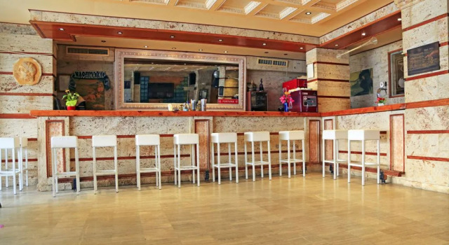 Hotel Aris, Prenota Hotel Hotel a Peloponneso con parcheggio, Parcheggio