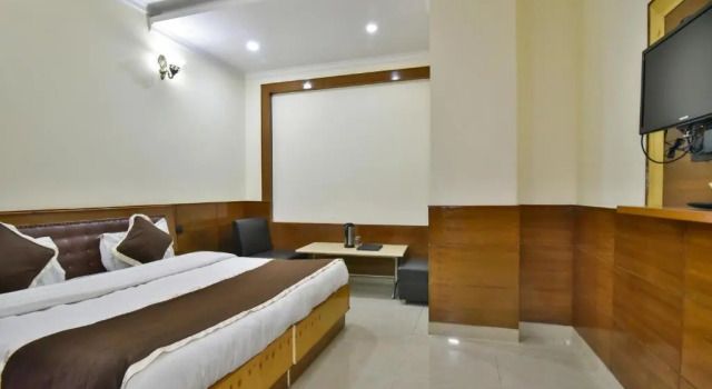 Номер Standard The Posh Hotel near Mall Road with Hassle Free Covered Parking