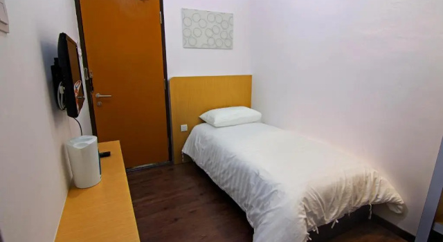 Номер Economy Thanks Hotel