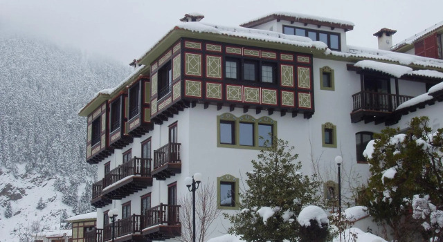 HOTEL SPA MONTANA, Prenota Resort Karpenisi Karpenision Ski