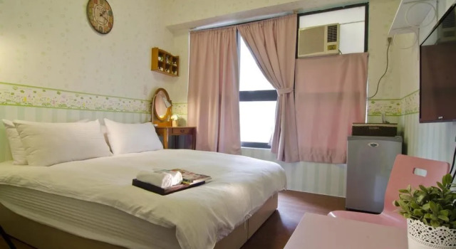 Sky Hostel