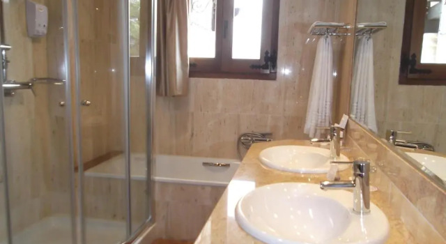 Двухместный номер Standard Мансарда Hotel SPA Abadía de Los Templarios