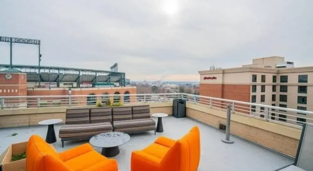 Апартаменты с 2 комнатами Waterfront Baltimore 2br Furnished Apartment 2 Bedroom Apts by RedAwning