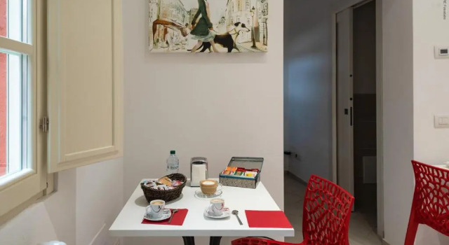 La Meridiana Rooms  Breakfast, Rezerwuj Hotel Piacenza 