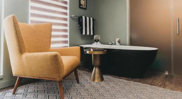 Полулюкс The Feather Hill Boutique Hotel
