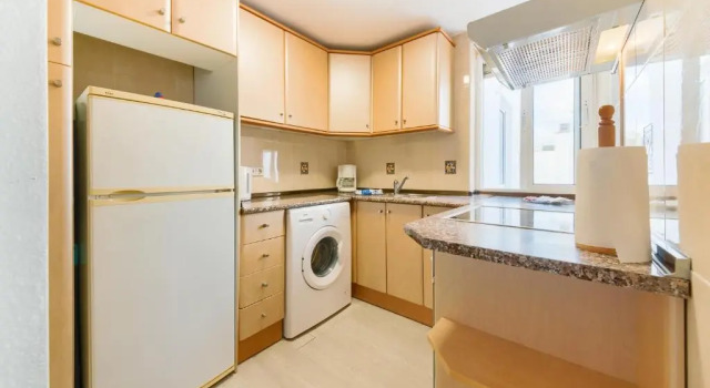 Апартаменты Holidays2Fuengirola Palangreros 100 mts from Beach and promenade