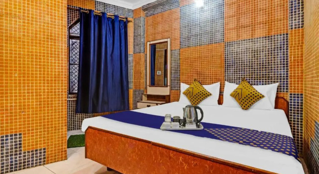 SPOT ON 62846 Mayank Saini Guest House, Забронировать Гостевой дом Padra штат Гуджарат