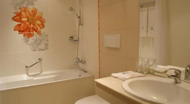 Номер Luxury Отель Конкорд