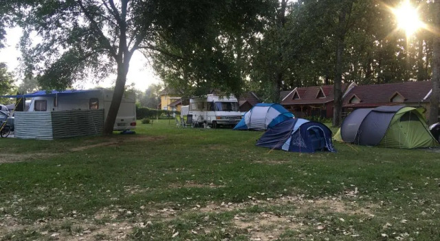 Тент Tóparti Camping