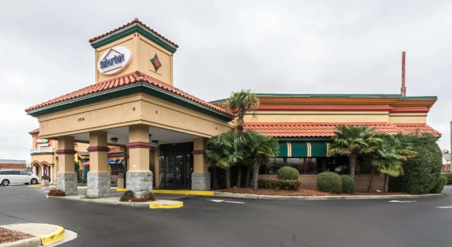 Люкс Suburban Studios Florence I-95