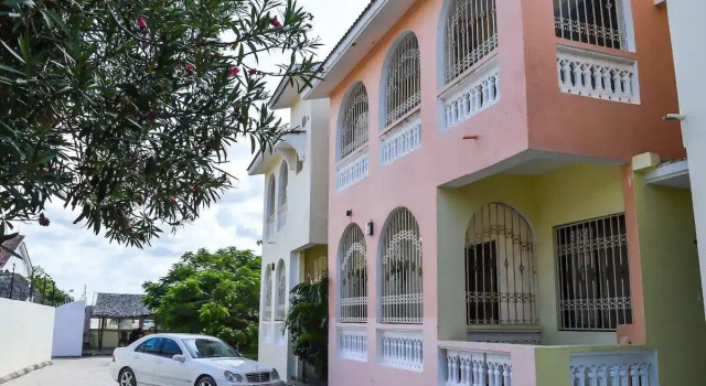 Platinum Hotel, Забронировать Отель Шансу Mombasa North Coast