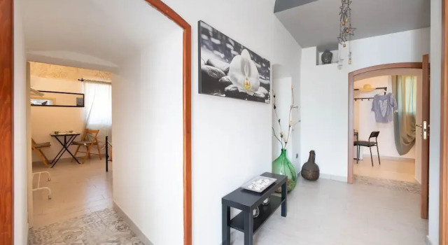 WePuglia La Maison-D B&B, Book Bed and Breakfast Hotels in Monopoli with Parking, Parking