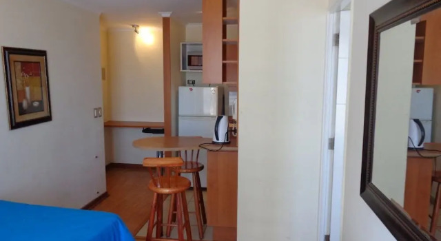 Departamento Vicuña Mackena, Забронировать Апартаменты/квартира Сантьяго Столичный регион Сантьяго, рядом с Станция метро Universidad Catolica