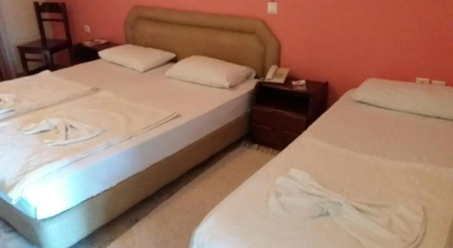 Трёхместный номер Standard Zorbas Hotel
