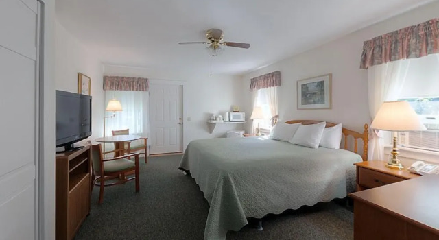 Двухместный номер Standard Cromwell Harbor Motel