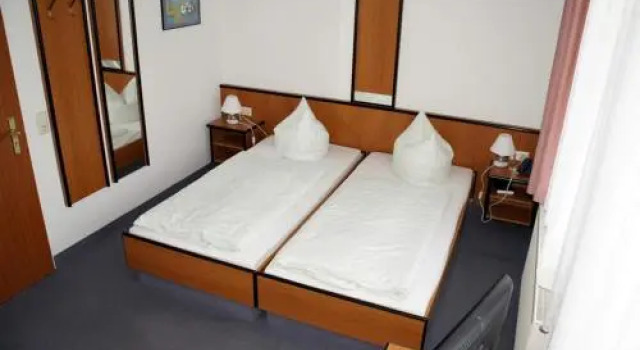 Landhotel Pagram-Frankfurt/Oder, Reservar Hotel Frankfurt an der Oder Brandemburgo