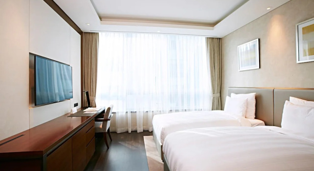 Номер семейный Superior LOTTE CITY HOTEL Myeongdong