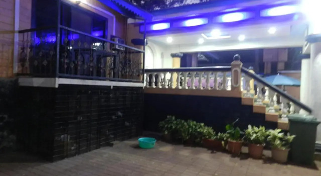 Royal Hotel, Reservar Hotel Matheran Nova Deli