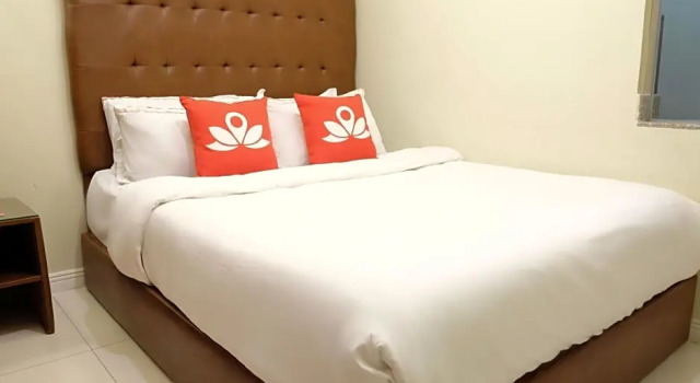Двухместный номер Standard ZEN Rooms Malate Robinsons