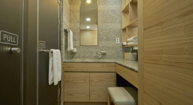 Двухместный номер Standard Shin Shin Hotel Jeju Ocean
