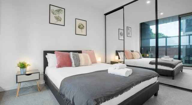 91cozy One Bedroom South Yarra Lively Neighbour, Varaa Hotelli South Yarra 