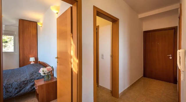 Apartments Sunny Family