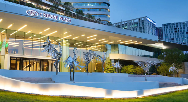 Crowne Plaza Wuhan Optics Valley by IHG