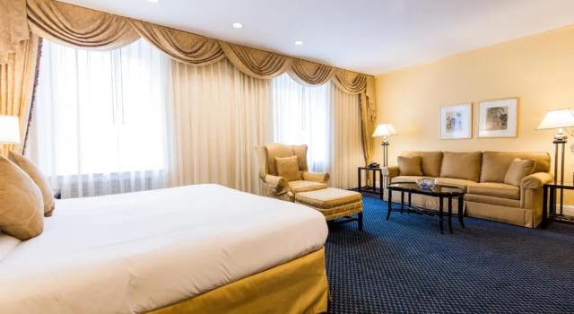 Люкс Deluxe 3 West Club