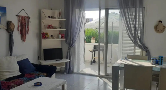 Mi morena cala llobeta 35