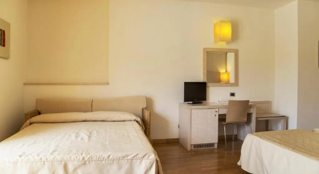 Номер Superior Hotel Mara