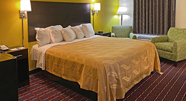 Quality Inn Henderson I-85, Buchen Sie Hotel Henderson North Carolina